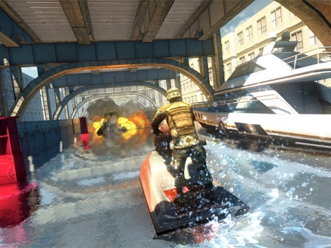 极速装甲快艇之缉毒枪战