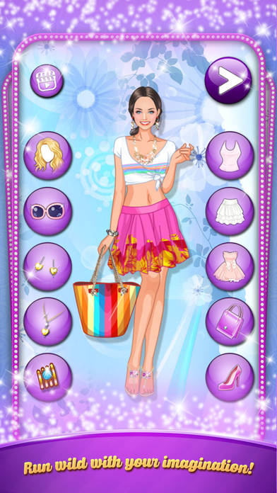 披上了节日-美容美发少女和孩子们游戏的女孩